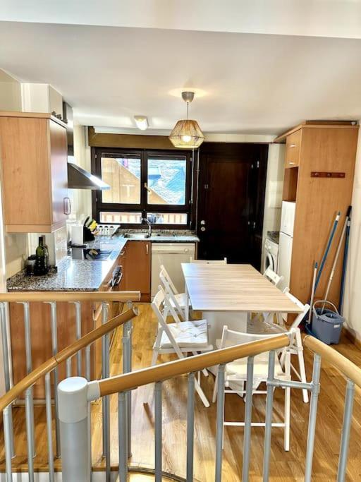 Duplex En Sallent De Gallego Exterior photo